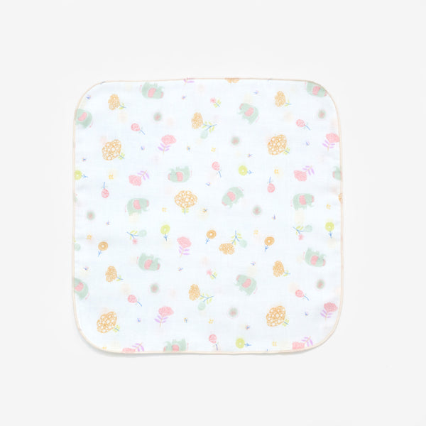 Gauze handkerchief baby elephant 