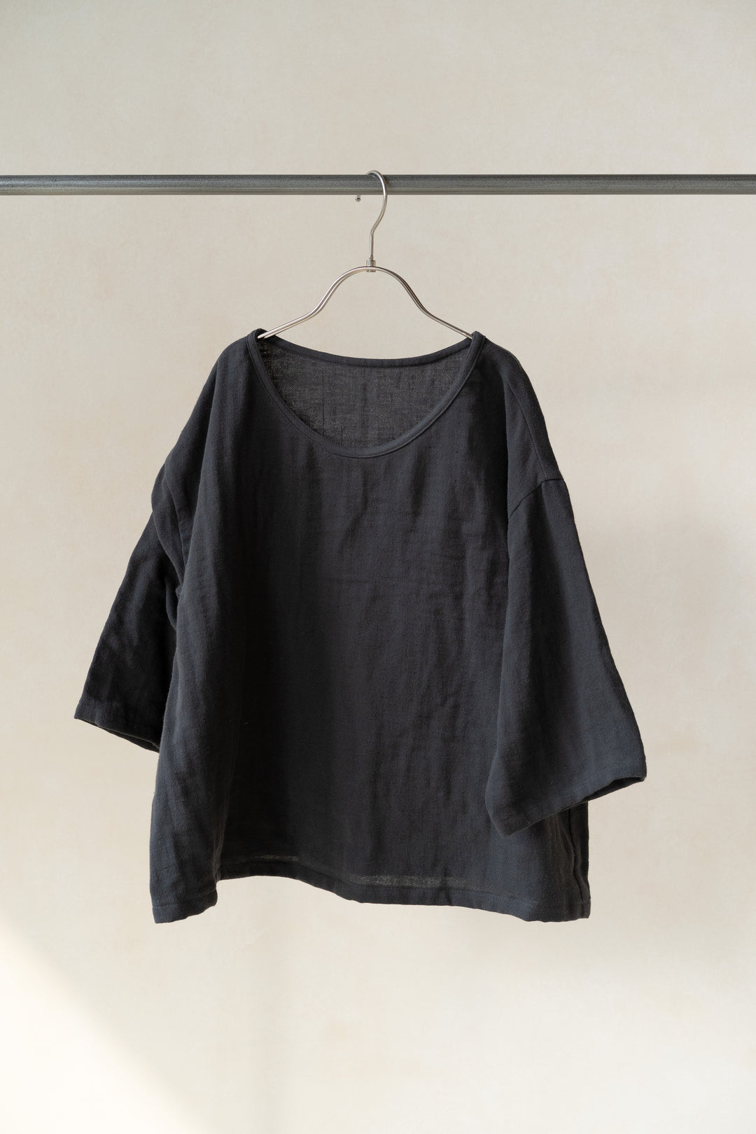 Tシャツ<br>平綾織<br>ダークグレー