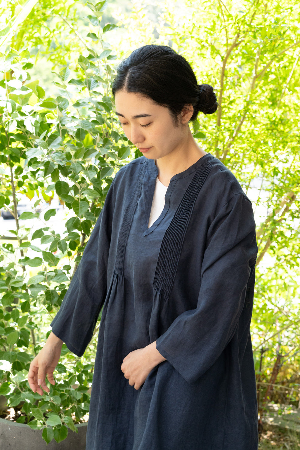 One Piece Pintuck Hemp Black 