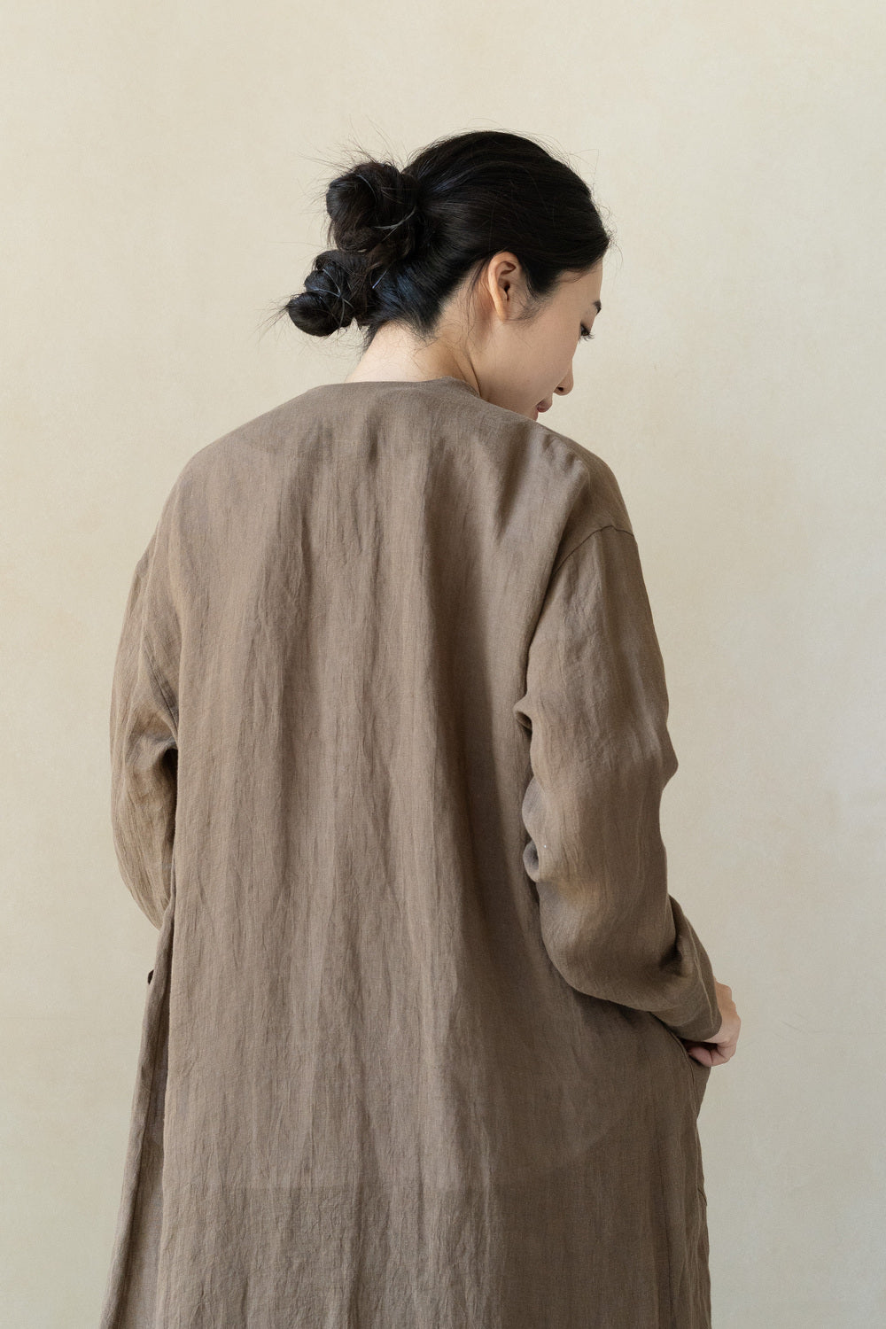 ロングカーディガン<br>麻<br>カーキ