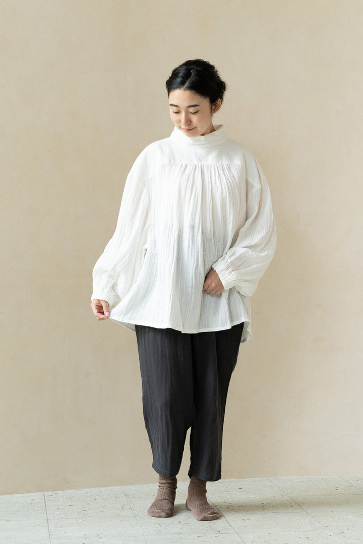 パフスリーブロングブラウス<br>平綾織　オフ