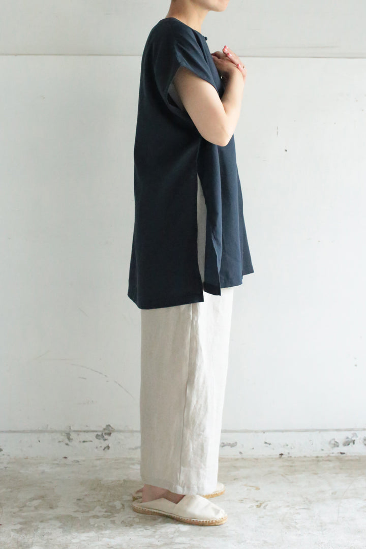 slit blouse navy