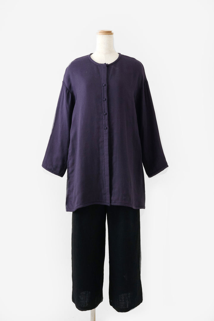 slit blouse<br> AB242B859<br> navy 