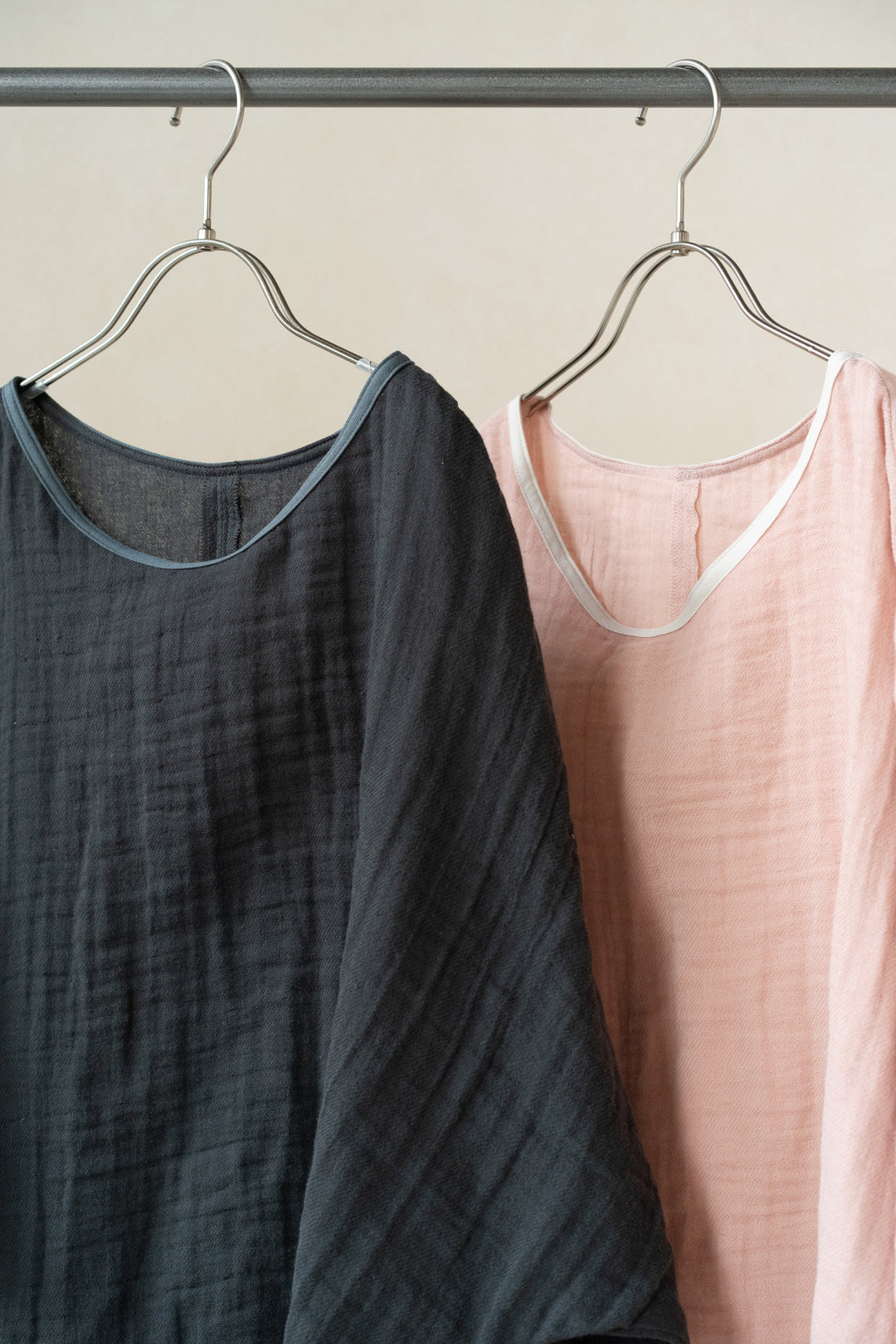 ドルマン袖Tシャツ<br>平綾織