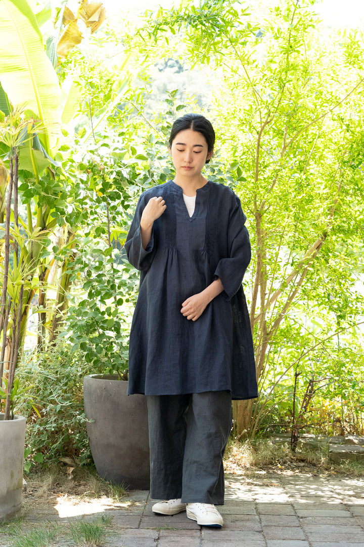 One Piece Pintuck Hemp Black 