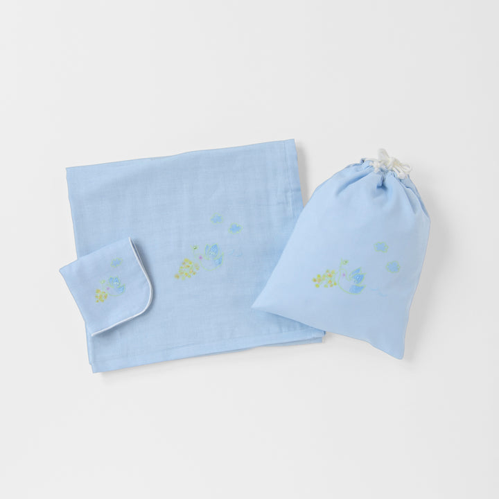 Blanket hand drawn rabbit parent and child 
