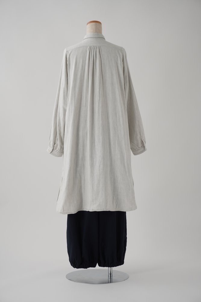 あたたかいロングブラウス<br>ライトグレー