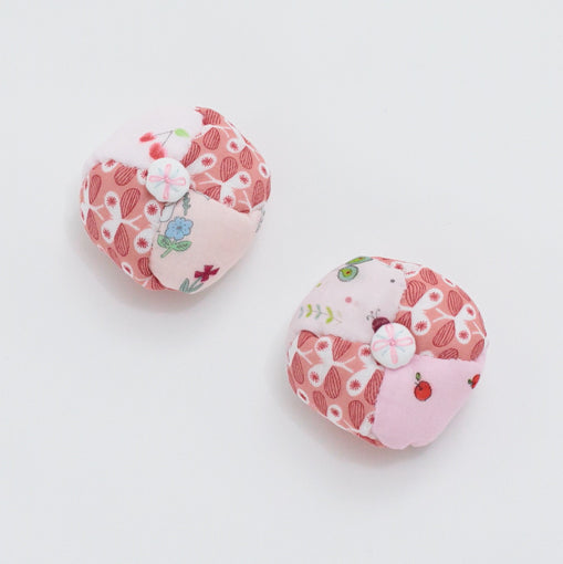 ガーゼおてだま2個　ピンク