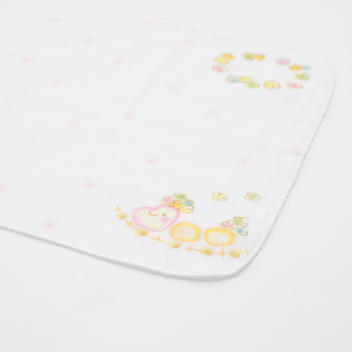 Gauze handkerchief hand-drawn train 