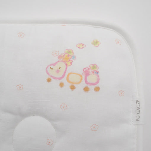 ベビー枕　手描汽車さん